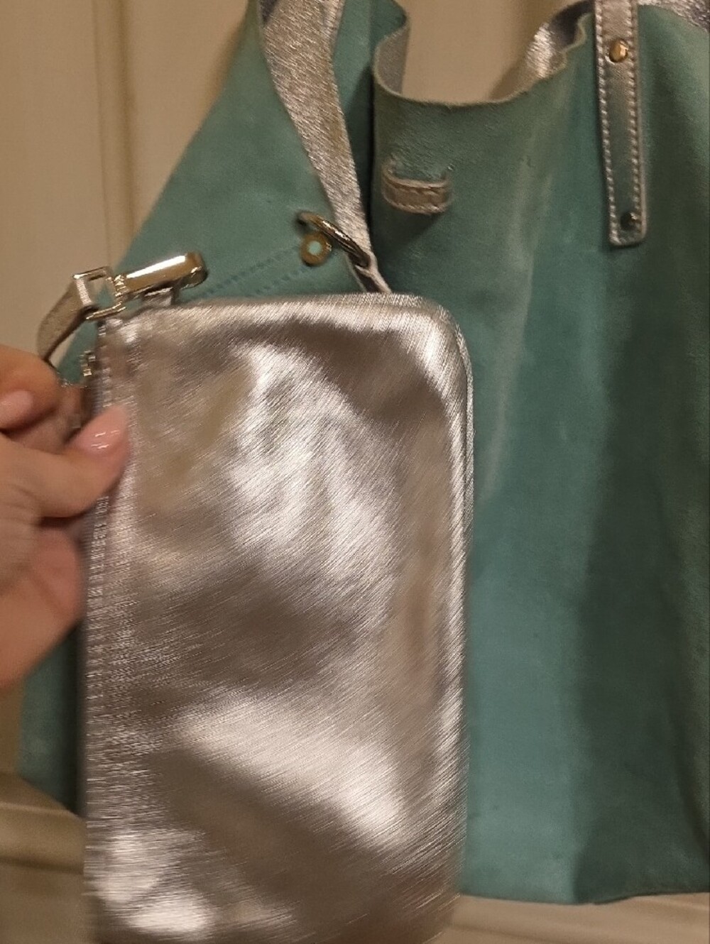 Tiffany & Co. Metallic Silver Tote with REVERSIBLE Tiffany Blue - Picture 6 of 13